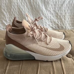 Nike Air Max 279 Flynit